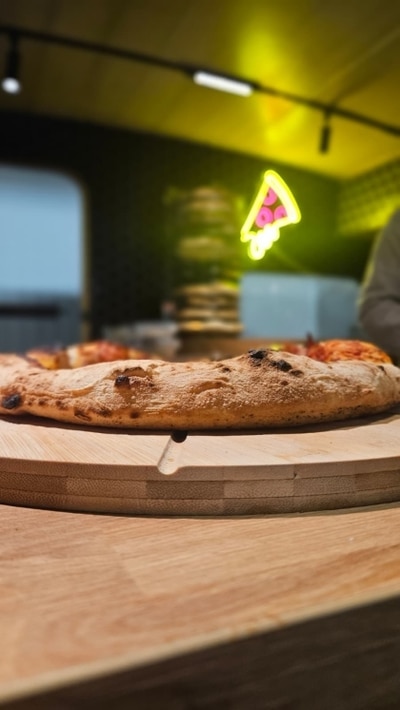 Hoogi Pizza