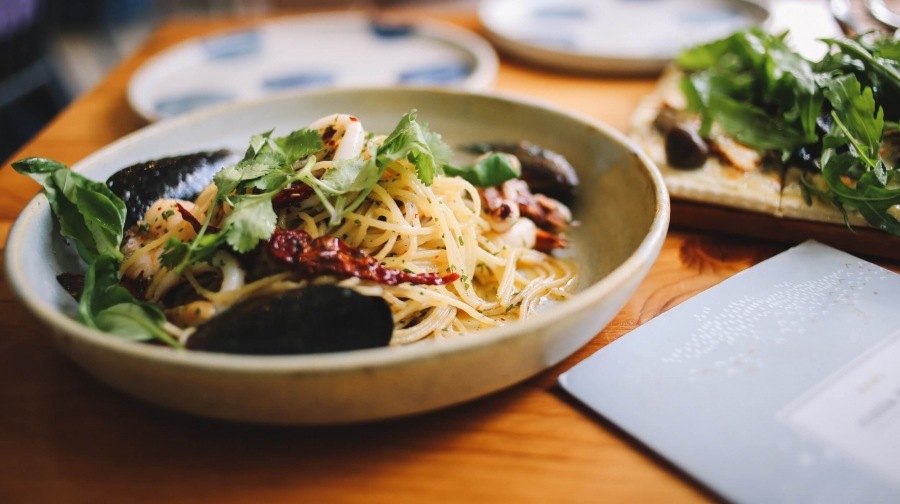 Rucola-pesto spaghetti, in 15 minuten klaar