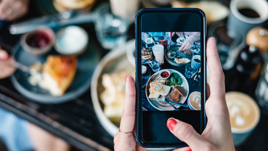 FoodTrucks en Sociale Media: De Kracht van Instagram en andere Platforms